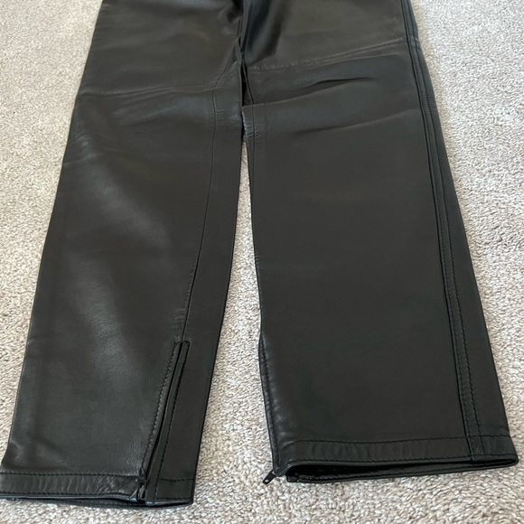 GIANNI VERSACE Leather pant. - Picture 7 of 17